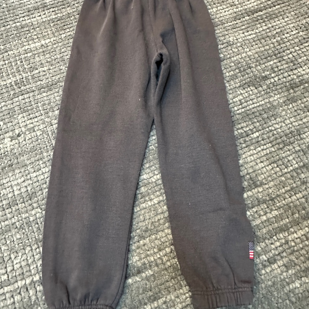 Sweatpants - Picture 2 of 3
